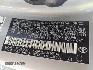 2022 Toyota Prius L Eco z VIN JTDKAMFU5N3184798, wystawiony jako IAAI lot #41947227 z przebiegiem 35 943 mil mil oraz . Historia ofert i sprzedaży dostępna na DreamBid. Obrazek 9.