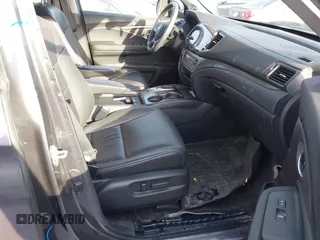 2022 Honda Pilot Special Edition with VIN 5FNYF6H27NB080710, listed as a IAAI auction lot 41612297 with 37,157 mi miles. Bid and sale history available at carsss.com. Image 5.