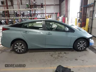 2021 Toyota Prius LE with VIN JTDL9MFU5M3025260, listed as a IAAI auction lot 41374329 with Not provided miles and . Bid and sale history available at DreamBid. Image 13.