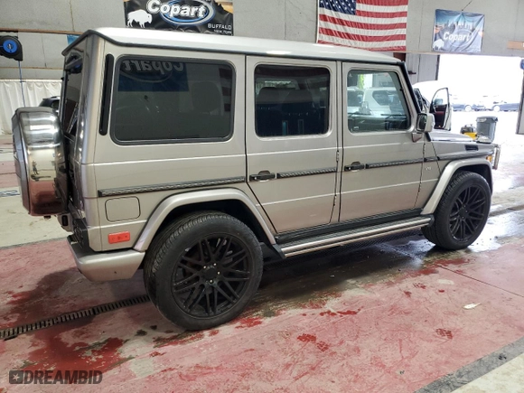 2004 Mercedes-Benz G-Class with VIN WDCYR49E3XX144194, listed as a Copart auction lot 71357424 with 0 mi miles and Salvage Title. Bid and sale history available at carsss.com. Image 3.
