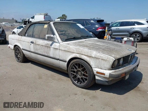 1991 BMW 3 Series с VIN WBABB1319MEC04169, выставлен на аукционе IAAI как лот 42714812 с пробегом 200 393 миль миль и . История ставок и продаж доступна на DreamBid. Изображение 1.