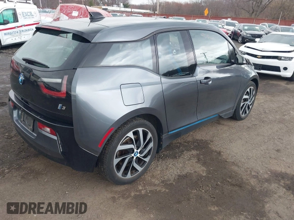 2017 BMW i3 z VIN WBY1Z8C39HV891353, wystawiony jako IAAI lot #41887562 z przebiegiem 82 295 mil mil oraz . Historia ofert i sprzedaży dostępna na DreamBid. Obrazek 4.