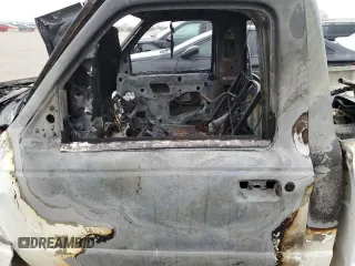 2003 Ford Ranger XL with VIN 1FTYR10DX3PA37411, listed as a Copart auction lot 83984204 with Not Provided miles and Salvage Title. Bid and sale history available at DreamBid. Image 7.