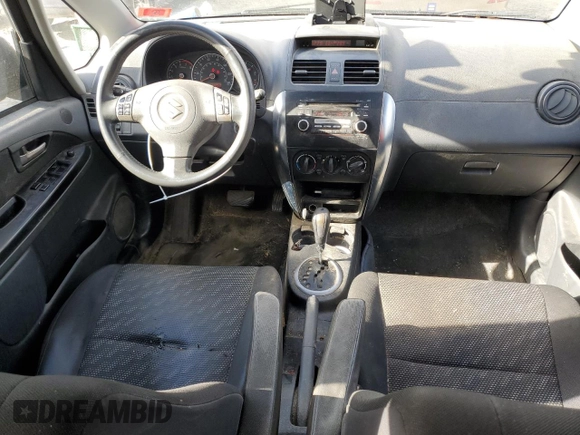 2009 Suzuki SX4 Man FWD with VIN JS2YA413996200231, listed as a Copart auction lot 79050904 with 171,250 mi miles and Salvage Title. Bid and sale history available at carsss.com. Image 8.