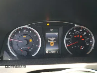 2015 Toyota Camry XLE z VIN 4T1BF1FK1FU020874, wystawiony jako Copart lot #57466195 z przebiegiem 123 881 mil mil oraz Szkoda całkowita • Salvage title. Historia ofert i sprzedaży dostępna na DreamBid. Obrazek 9.
