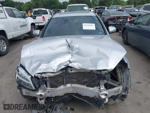 2020 Mercedes-Benz C 300 с VIN WDDWF8DBXLR539976, выставлен на аукционе IAAI как лот 42116664 с пробегом 88 064 миль миль и . История ставок и продаж доступна на DreamBid. Изображение 13.