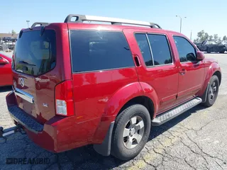 2006 Nissan Pathfinder SE with VIN 5N1AR18U66C614013, listed as a IAAI auction lot 42004323 with 139,868 mi miles. Bid and sale history available at carsss.com. Image 4.