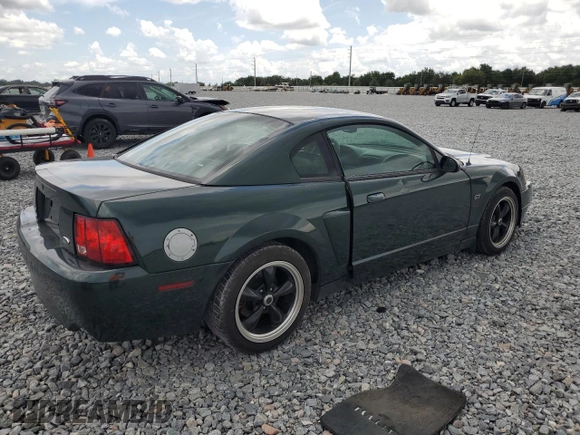2001 Ford Mustang GT Deluxe with VIN 1FAFP42X61F262133, listed as a Copart auction lot 60112915 with 98,102 mi miles and Salvage title. Bid and sale history available at DreamBid. Image 3.