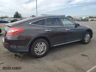 2013 Honda Crosstour EX with VIN 5J6TF3H36DL005570, listed as a Copart auction lot 71738644 with 205,746 mi miles and Salvage Title. Bid and sale history available at carsss.com. Image 3.