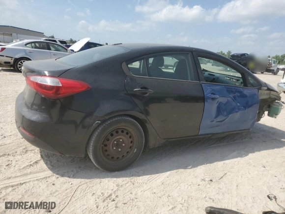 2014 Kia Forte LX with VIN KNAFX4A60E5057547, listed as a Copart auction lot 53881925 with 191,597 mi miles and Salvage Title. Bid and sale history available at carsss.com. Image 3.