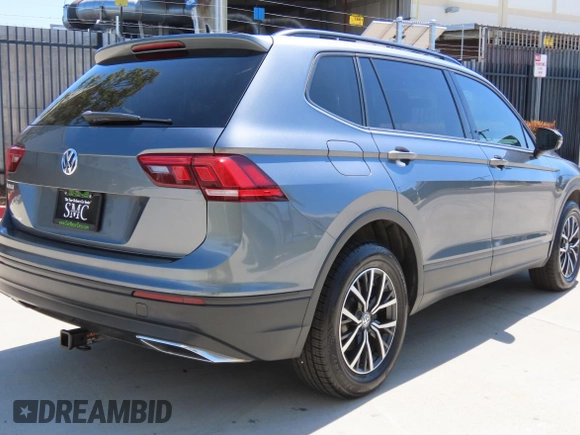 2021 Volkswagen Tiguan S with VIN 3VV1B7AX2MM125993, listed as a Copart auction lot 55641825 with 95,479 mi miles and Clean Title. Bid and sale history available at DreamBid. Image 3.