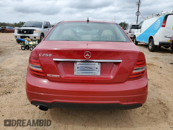 2013 Mercedes-Benz C 250 Sport z VIN WDDGF4HB1DR275426, wystawiony jako Copart lot #47704875 z przebiegiem 95 061 mil mil oraz Szkoda całkowita • Salvage title. Historia ofert i sprzedaży dostępna na DreamBid. Obrazek 6.