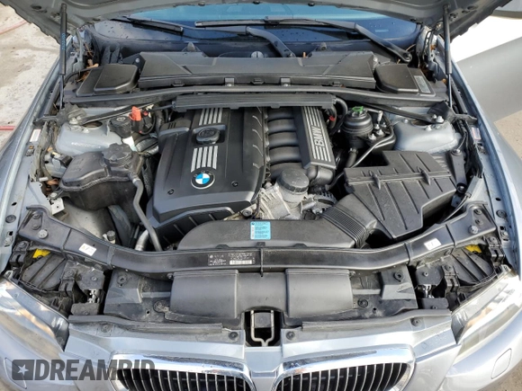2010 BMW 3 Series 328i with VIN WBAWB3C51AP139640, listed as a Copart auction lot 46573795 with 97,921 mi miles and Salvage Title. Bid and sale history available at carsss.com. Image 11.