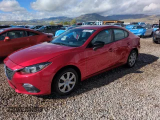 2015 Mazda 3 i SV with VIN JM1BM1T72F1228385, listed as a Copart auction lot 54739375 with 94,322 mi miles and Salvage Title. Bid and sale history available at DreamBid. Image 1.