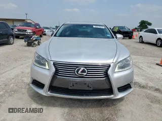 2013 Lexus LS 460 z VIN JTHBL5EF8D5119058, wystawiony jako Copart lot #56213275 z przebiegiem 159 151 mil mil oraz Szkoda całkowita • Salvage title. Historia ofert i sprzedaży dostępna na DreamBid. Obrazek 5.