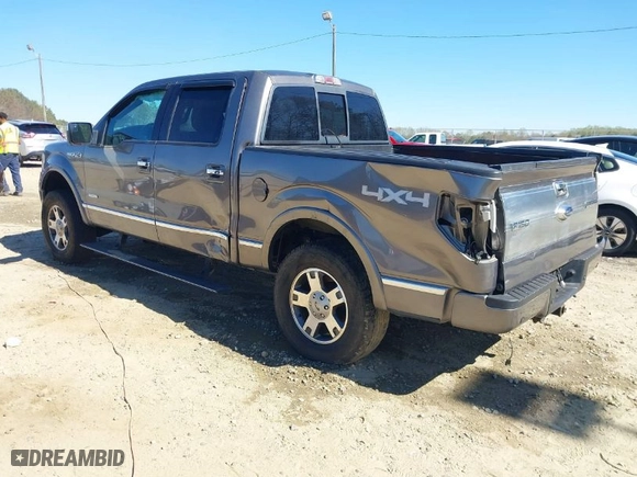 2012 Ford F-150 XL with VIN 1FTFW1ET5CFA52811, listed as a IAAI auction lot 41851091 with 226,388 mi miles. Bid and sale history available at carsss.com. Image 3.