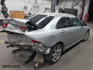 2004 Acura TSX with VIN JH4CL968X4C033385, listed as a IAAI auction lot 41871883 with 387,143 mi miles. Bid and sale history available at carsss.com. Image 4.