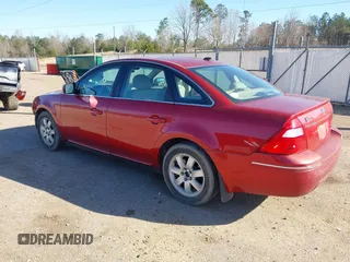 2007 Ford Five Hundred SEL z VIN 1FAHP24117G136626, wystawiony jako IAAI lot #41752547 z przebiegiem 157 924 mil mil oraz . Historia ofert i sprzedaży dostępna na DreamBid. Obrazek 3.