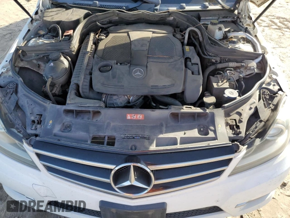 2014 Mercedes-Benz C 350 Sport with VIN WDDGF5HB4EA932208, listed as a Copart auction lot 41542445 with 243,780 mi miles and Clean Title. Bid and sale history available at DreamBid. Image 11.