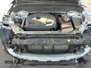 2017 Volvo XC90 Inscription with VIN YV4BC0PL1H1130730, listed as a Copart auction lot 79321434 with 94,729 mi miles and Salvage Title. Bid and sale history available at carsss.com. Image 12.