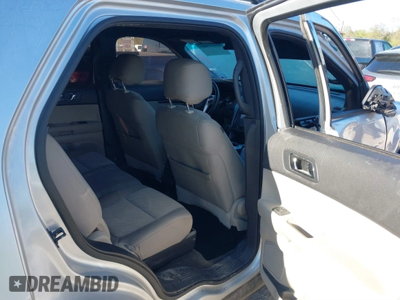 2014 Ford Explorer with VIN 1FM5K7B82EGB15530, listed as a IAAI auction lot 41817982 with 215,161 mi miles and . Bid and sale history available at DreamBid. Image 8.