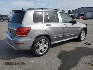 2014 Mercedes-Benz GLK 350 with VIN WDCGG5HB6EG183488, listed as a Copart auction lot 70747314 with 138,192 mi miles and Salvage Title. Bid and sale history available at DreamBid. Image 3.