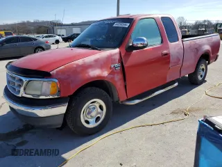 2000 Ford F-150 XL with VIN 1FTRX17L0YNA51439, listed as a Copart auction lot 44056595 with 242,116 mi miles and Clean Title. Bid and sale history available at carsss.com. Image 1.