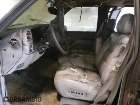 1997 Chevrolet Suburban with VIN 1GNEC16R1VJ352537, listed as a Copart auction lot 74200024 with 0 mi miles and Non Repairable. Bid and sale history available at carsss.com. Image 7.