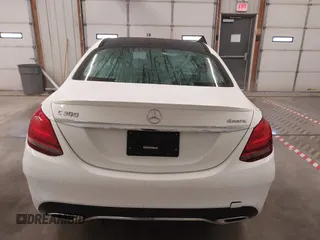 2020 Mercedes-Benz C 300 with VIN W1KWF8EB8LR582243, listed as a IAAI auction lot 41353781 with 22,015 mi miles and . Bid and sale history available at DreamBid. Image 17.