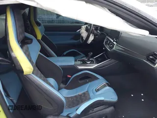 2022 BMW M4 Competition with VIN WBS33AZ04NCJ20184, listed as a IAAI auction lot 41205528 with 25,571 mi miles. Bid and sale history available at carsss.com. Image 5.