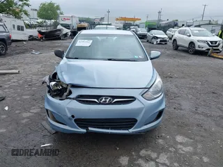 2012 Hyundai Accent GS z VIN KMHCT5AE4CU057239, wystawiony jako IAAI lot #42267212 z przebiegiem 99 446 mil mil oraz . Historia ofert i sprzedaży dostępna na DreamBid. Obrazek 13.