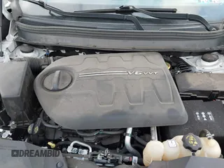 2019 Jeep Cherokee Latitude Plus with VIN 1C4PJMLX2KD254946, listed as a IAAI auction lot 41581777 with 49,748 mi miles. Bid and sale history available at carsss.com. Image 10.