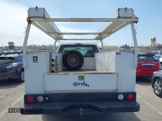 2001 Ford F-350 with VIN 1FDSF34S31EC24884, listed as a IAAI auction lot 41803795 with 254,862 mi miles and . Bid and sale history available at DreamBid. Image 16.