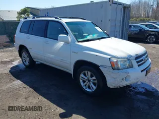 2006 Toyota Highlander Hybrid with VIN JTEEW21A060021409, listed as a IAAI auction lot 41774041 with 230,714 mi miles. Bid and sale history available at carsss.com. Image 1.