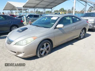 2004 Toyota Solara SE z VIN 4T1CA30P74U019938, wystawiony jako IAAI lot #41653469 z przebiegiem 162 318 mil mil oraz . Historia ofert i sprzedaży dostępna na DreamBid. Obrazek 2.
