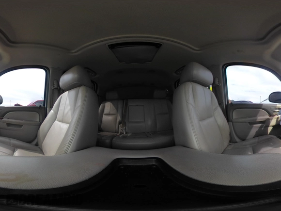 2014 Chevrolet Suburban LT with VIN 1GNSCJE08ER185472, listed as a IAAI auction lot 39849223 with 198,853 mi miles. Bid and sale history available at carsss.com. Image 18.
