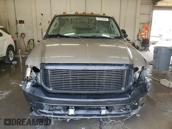 2003 Ford Super Duty F-250 XL with VIN 1FTNX21F23EA70199, listed as a Copart auction lot 78570444 with 228,265 mi miles and Salvage Title. Bid and sale history available at carsss.com. Image 5.