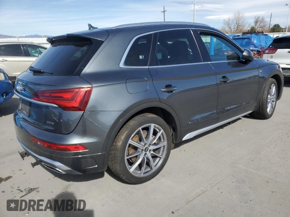 2023 Audi Q5 S line Premium Plus with VIN WA1E2AFY3P2055621, listed as a Copart auction lot 47477825 with 43,375 mi miles and Salvage title. Bid and sale history available at DreamBid. Image 3.