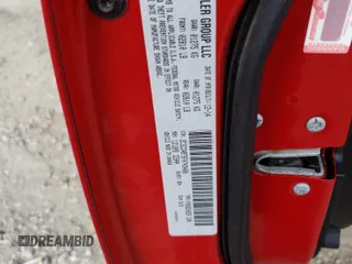 2015 Chrysler 300 S z VIN 2C3CCABT5FH743408, wystawiony jako Copart lot #62085374 z przebiegiem Nie podano mil oraz Szkoda całkowita • Salvage title. Historia ofert i sprzedaży dostępna na DreamBid. Obrazek 13.