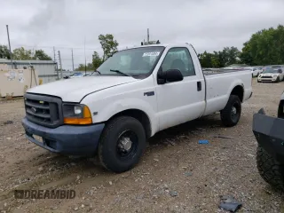 1999 Ford F-250 XL z VIN 1FTNF20L0XEB16984, wystawiony jako Copart lot #72251084 z przebiegiem 195 855 mil mil oraz Nie do naprawy • Non repairable. Historia ofert i sprzedaży dostępna na DreamBid. Obrazek 1.