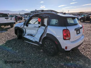 2020 MINI Countryman Oxford Edition with VIN WMZYW3C08L3M26925, listed as a Copart auction lot 81140074 with 0 mi miles and Salvage Title. Bid and sale history available at carsss.com. Image 2.