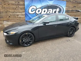 2024 Mazda 3 S Select Sport with VIN 3MZBPABM3RM427349, listed as a Copart auction lot 61070495 with 21,901 mi miles and Clean title. Bid and sale history available at DreamBid. Image 1.
