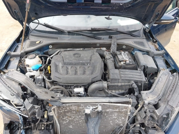 2021 Volkswagen Passat SE z VIN 1VWSA7A37MC009030, wystawiony jako IAAI lot #41172489 z przebiegiem 70 100 mil mil oraz . Historia ofert i sprzedaży dostępna na DreamBid. Obrazek 10.