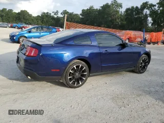 2012 Ford Mustang Premium z VIN 1ZVBP8AM6C5220199, wystawiony jako Copart lot #60164285 z przebiegiem 165 909 mil mil oraz Szkoda całkowita • Salvage title. Historia ofert i sprzedaży dostępna na DreamBid. Obrazek 3.