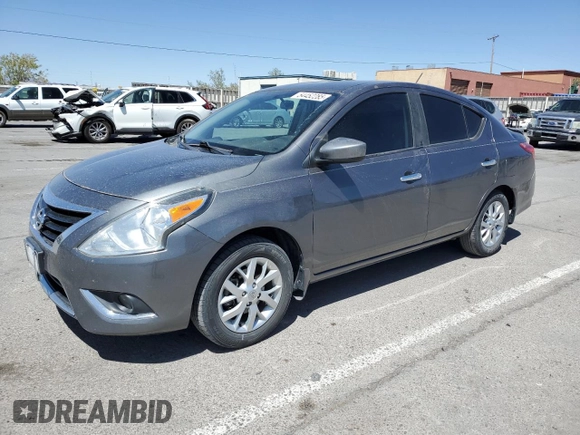 2017 Nissan Versa SV z VIN 3N1CN7AP7HL816546, wystawiony jako Copart lot #54452285 z przebiegiem 97 147 mil mil oraz Szkoda całkowita • Salvage title. Historia ofert i sprzedaży dostępna na DreamBid. Obrazek 1.