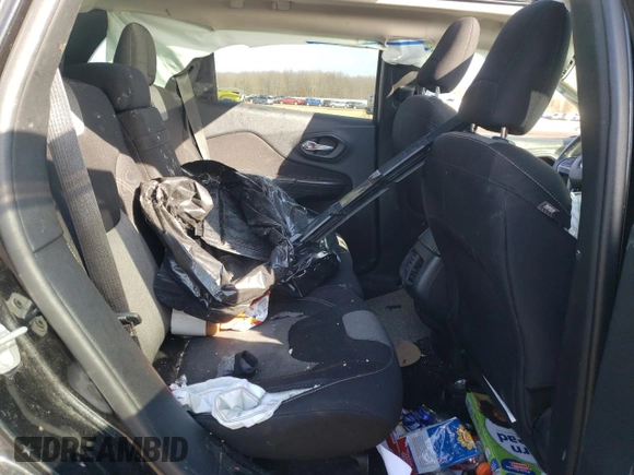 2014 Jeep Cherokee Altitude with VIN 1C4PJMCS0EW291247, listed as a Copart auction lot 47694115 with 124,775 mi miles and Salvage Title. Bid and sale history available at carsss.com. Image 12.