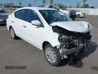 2016 Nissan Versa S Plus with VIN 3N1CN7APXGL841875, listed as a IAAI auction lot 42101544 with 88,515 mi miles. Bid and sale history available at carsss.com. Image 1.