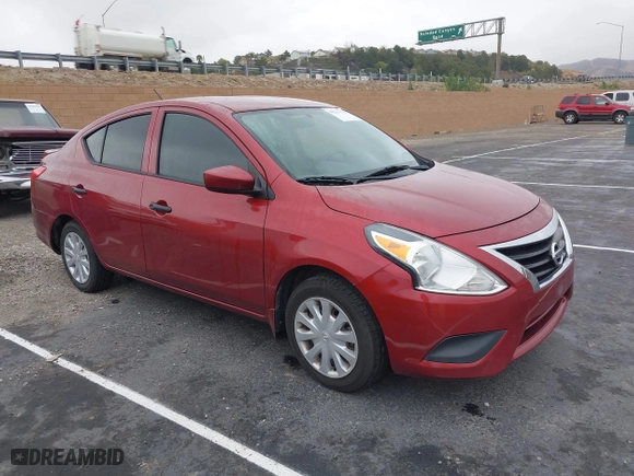 2019 Nissan Versa Sedan SV with VIN 3N1CN7AP4KL818505, listed as a IAAI auction lot 41537110 with 130,474 mi miles. Bid and sale history available at carsss.com. Image 1.