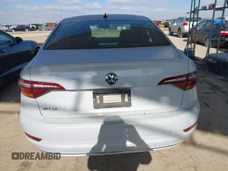 2019 Volkswagen Jetta S z VIN 3VWCB7BU3KM140279, wystawiony jako IAAI lot #41485306 z przebiegiem 68 105 mil mil oraz . Historia ofert i sprzedaży dostępna na DreamBid. Obrazek 16.