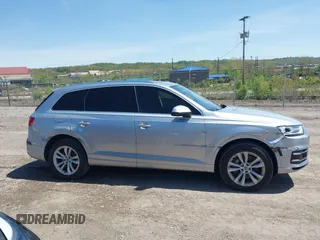 2018 Audi Q7 Premium Plus с VIN WA1LAAF79JD019641, выставлен на аукционе IAAI как лот 42136847 с пробегом 102 899 миль миль и . История ставок и продаж доступна на DreamBid. Изображение 13.